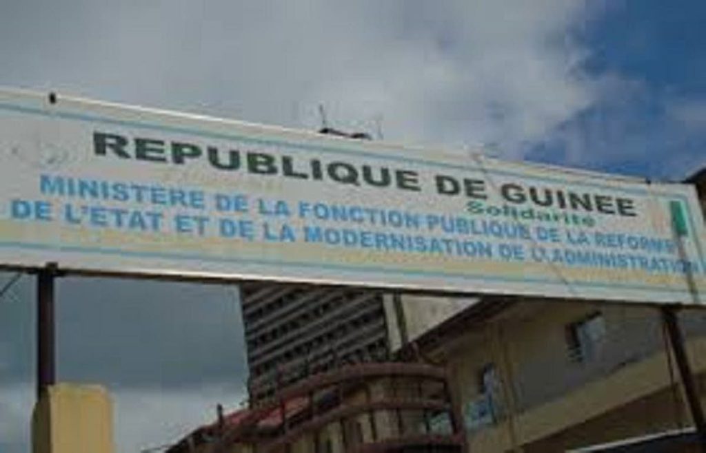 Transition en Guinée: les directeurs des ressources humaines des ministères convoqués à leur tour par le CNRD