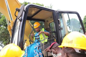 Kolaboui (Boké): lancement par la ministre de l’agriculture, des travaux d’aménagement hydro-agricole d’un périmètre de 1100 ha