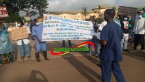 Guinée: les médecins de Coronavirus dans la rue pour réclamer des primes impayées