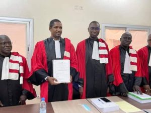 Etude post-universitaire : l’ancien ministre Mouctar Diallo décroche un doctorat en Science politique