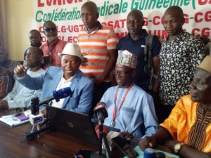 Guinée: des travailleurs menacent de poursuivre l’Etat, à l’international