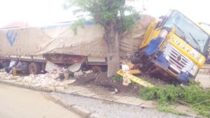 Accident de circulation à Conakry : pas de pertes en vies humaines, mais d’importants dégâts matériels