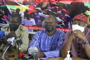 Guinée: voici pourquoi Doumbouya et Bala Samoura ont été retirés sur la liste des promoteurs du troisième mandat