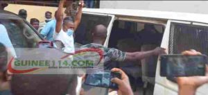 Direct-Cour d'appel: poing levé, Ousmane Gneloye retourne en prison