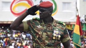 Des véhicules militaires à des mariages, torture des prévenus, arnaque des usagers de la route: Mamadi Doumbouya se veut clair