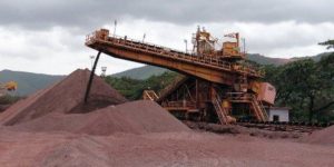 Bauxite : le Ministère de mines pourrait initier une médiation dans le conflit AGB2A vs SD Mining