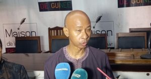 Rebaptisation de l'aéroport de Conakry: Boubacar Barry (AVCB) dézingue Foniké Mangué (FNDC) qui "glorifie Sékou Touré"