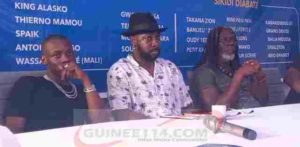 Concerts pour la paix: arrivés à Conakry, Tiken et Sidiki Diabaté annoncent les couleurs