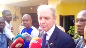 Transition en Guinée: le FNDC reçoit l'ambassadeur du Royaume Uni