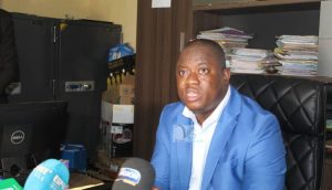 Le ministre Charles instruit des poursuites judiciaires contre Ousmane Kaba, DN des Mines