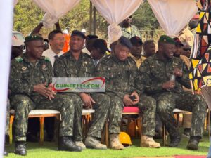Pendant ce temps, le Général Sadiba Koulibaly et d’autres membres du CNRD font une apparition à Foracariah