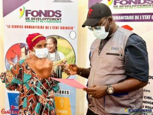 FDSI: Remise des titres de prise en charge sanitaire à des malades indigents à Boké