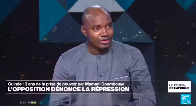 Ibrahima Diallo (FNDC dissout): «Nous nous opposerons» à une candidature de Doumbouya