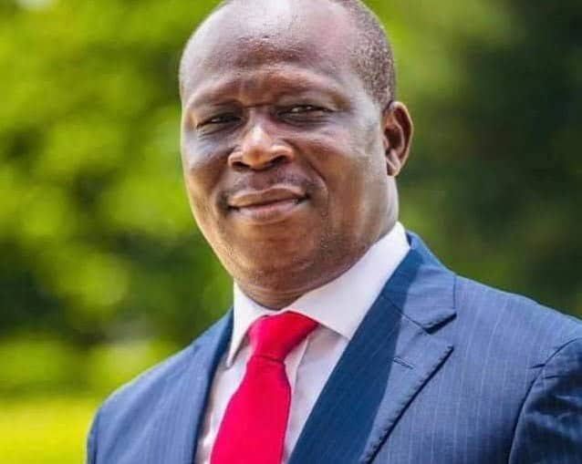 Demande de mise en liberté de Kabinet Sylla « Bill Gates » : l’audience renvoyée au 5 mai prochain et le huis clos ordonné par le juge Aboubacar Conté 