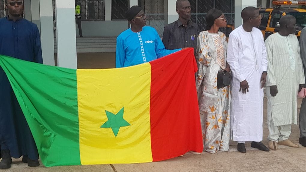 Forte mobilisation des Sénégalais de Conakry pour accueillir le Premier ministre Ousmane Sonko 
