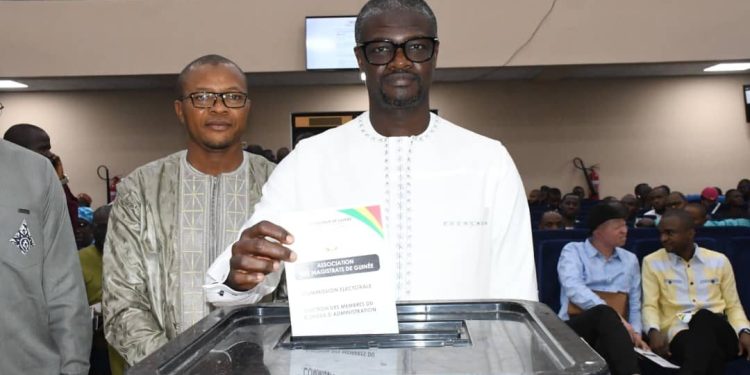 https://guinee114.com/2025/06/12/amg-ibrahima-sory-ii-tounkara-elu-president-du-conseil-dadministration/